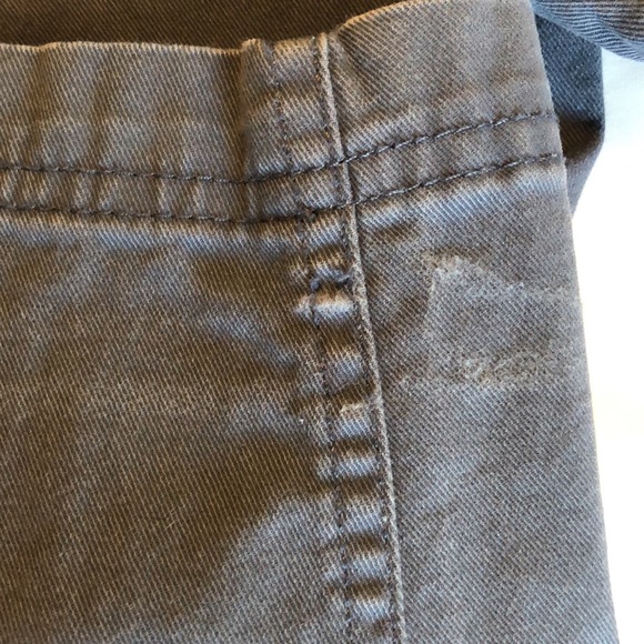 Women’s size 12 regular Columbia blue jeans - Picture 3 of 14